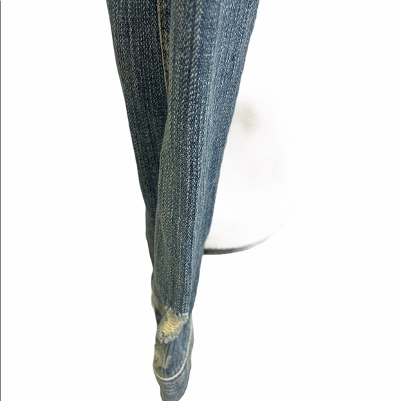 Z-G crop jean jacket distressed look. Size small Z-G crop jean distressed - Picture 4 of 6